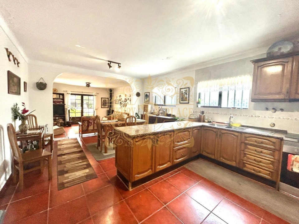 Moradia T3 para Venda em Sesimbra (Castelo) Foto 9