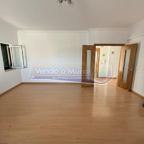 Moradia T4 para Venda em Salvaterra de Magos e Foros de Salvaterra Foto 14