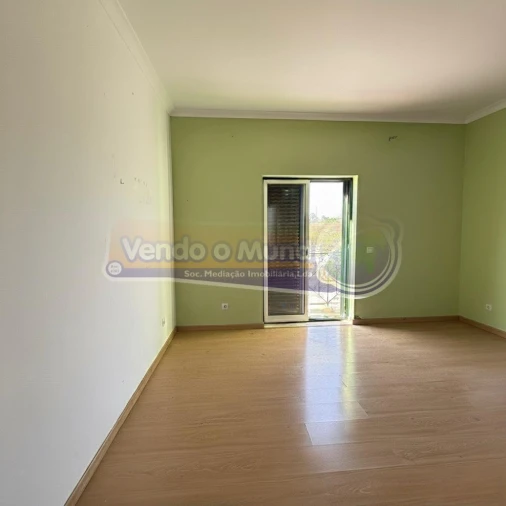 Moradia T4 para Venda em Salvaterra de Magos e Foros de Salvaterra Foto 16