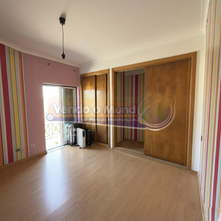 Moradia T4 para Venda em Salvaterra de Magos e Foros de Salvaterra Foto 15