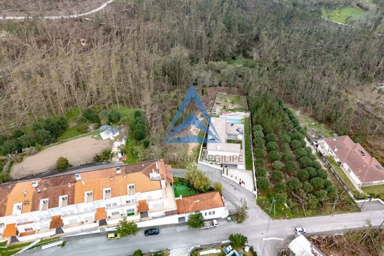 Terreno para Venda em Meirinhas Foto 4