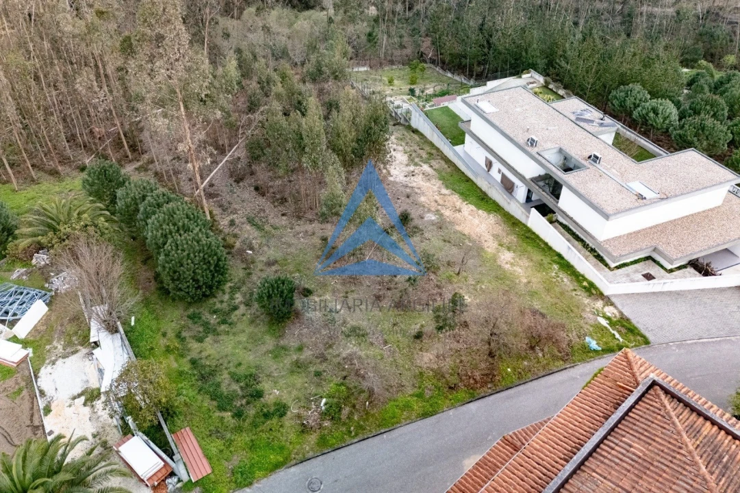 Terreno para Venda em Meirinhas Foto 12