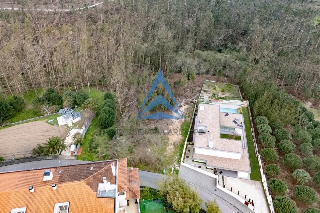 Terreno para Venda em Meirinhas Foto 11