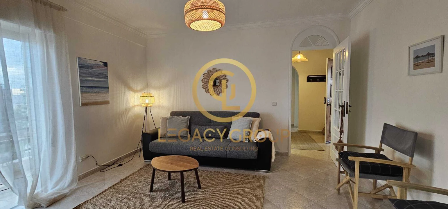 Apartamento T1 para Venda em Quarteira Foto 10