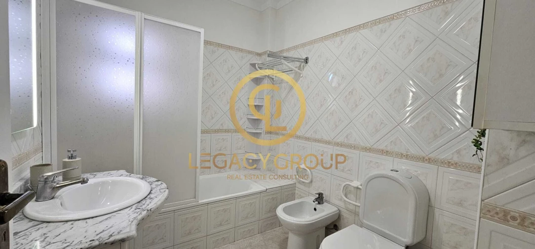 Apartamento T1 para Venda em Quarteira Foto 15