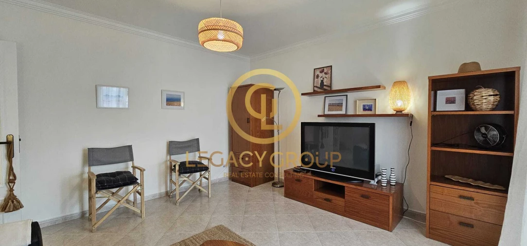 Apartamento T1 para Venda em Quarteira Foto 12