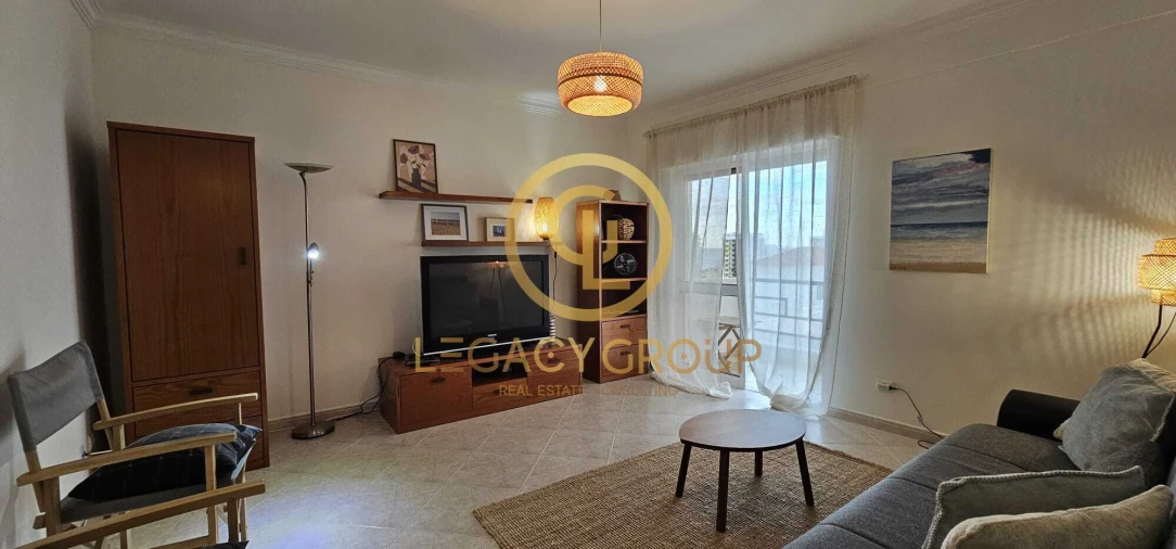 Apartamento T1 para Venda em Quarteira Foto 8