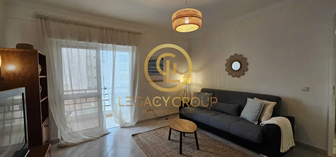 Apartamento T1 para Venda em Quarteira Foto 9