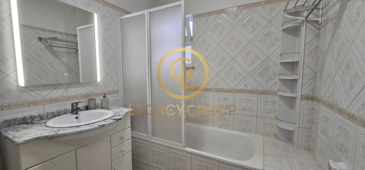 Apartamento T1 para Venda em Quarteira Foto 16