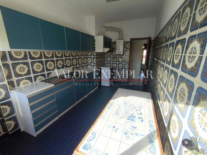 Apartamento T3 para Venda em União das Freguesias de Setúbal Foto 9