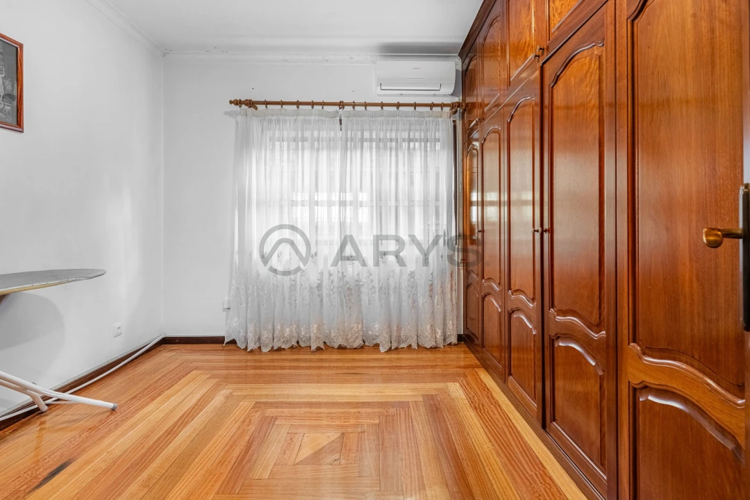 Moradia T3 para Venda em Arnoso (Santa Maria e Santa Eulália) e Sezures Foto 8