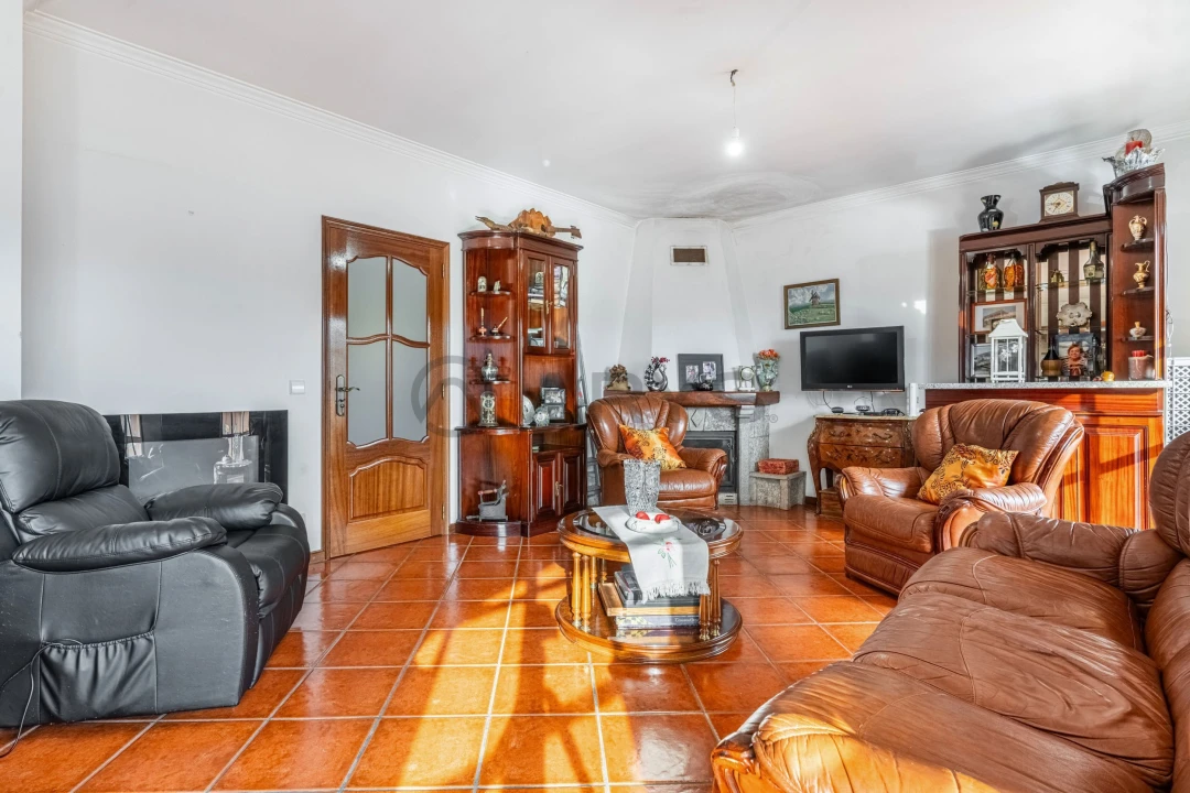 Moradia T3 para Venda em Arnoso (Santa Maria e Santa Eulália) e Sezures Foto 3