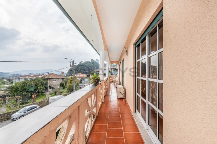 Moradia T3 para Venda em Arnoso (Santa Maria e Santa Eulália) e Sezures Foto 5