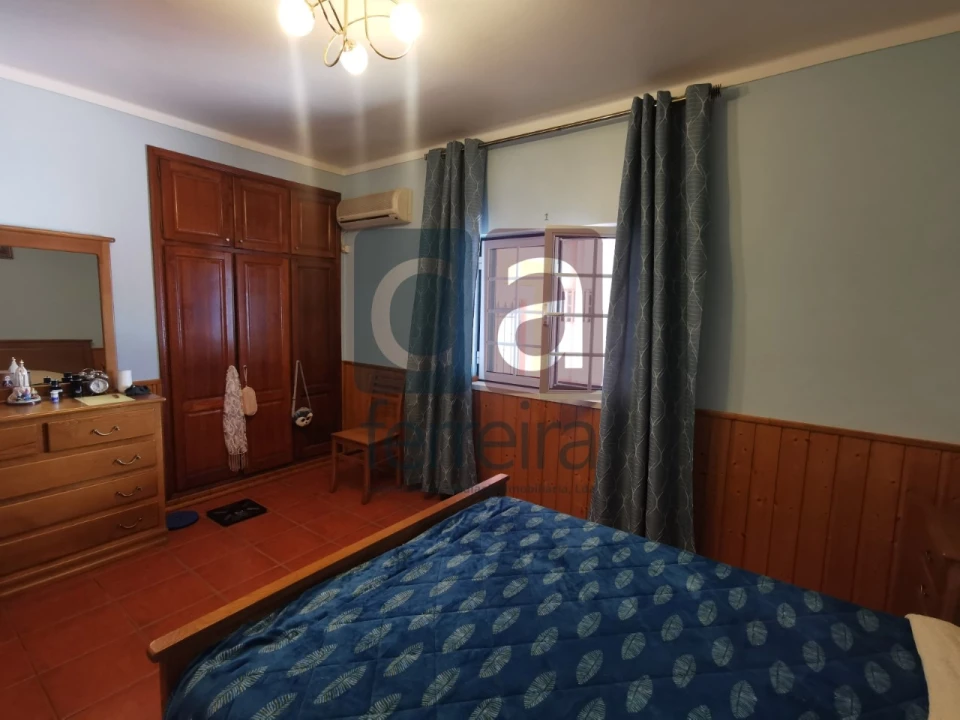 Moradia T5 para Venda em Benfica do Ribatejo Foto 12