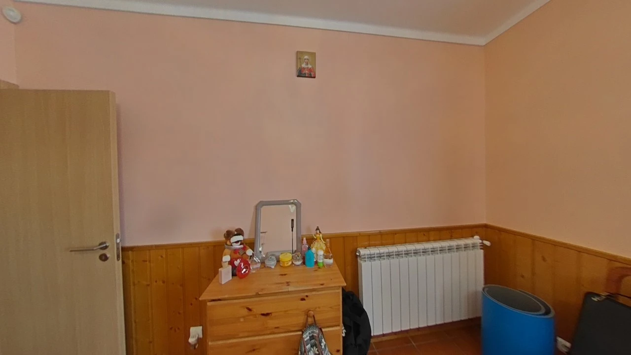 Moradia T5 para Venda em Benfica do Ribatejo Foto 77