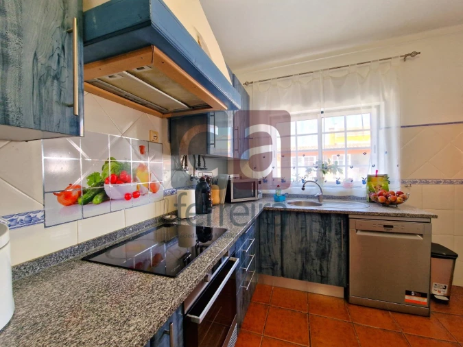 Moradia T5 para Venda em Benfica do Ribatejo Foto 4