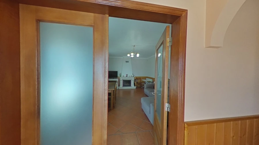 Moradia T5 para Venda em Benfica do Ribatejo Foto 53