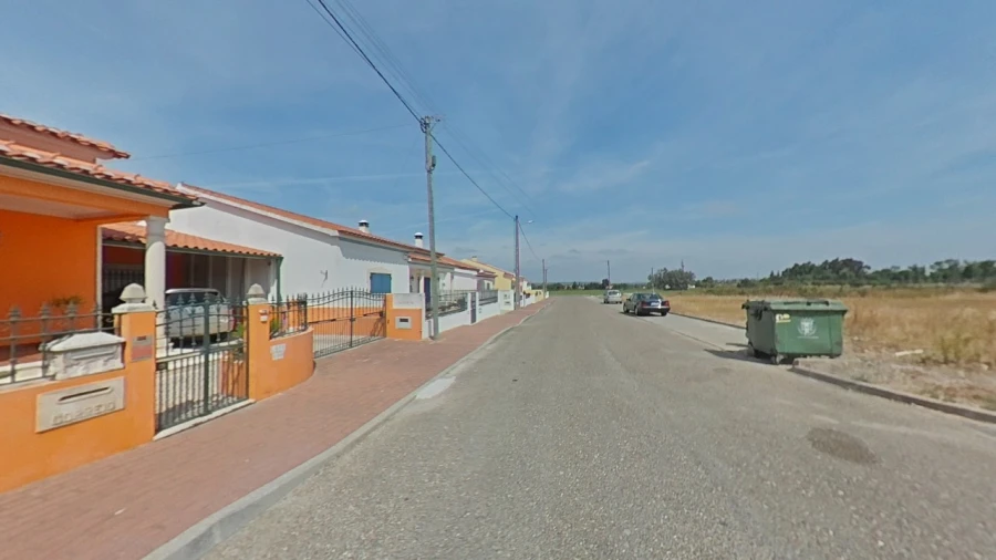 Moradia T5 para Venda em Benfica do Ribatejo Foto 47