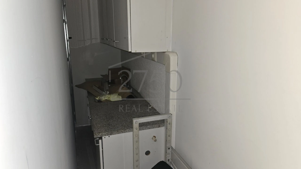 Escritório para Arrendamento em São Domingos de Rana Foto 7