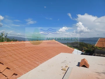 Moradia T2 para Venda em Rocas do Vouga