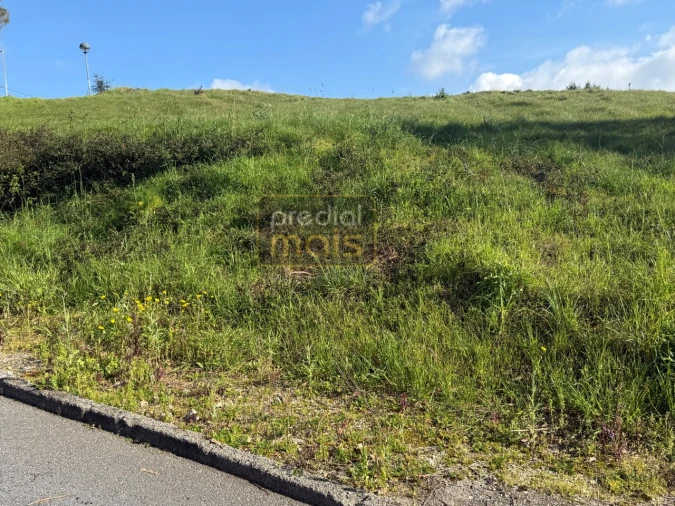Terreno para Venda em Gondifelos, Cavalões e Outiz Foto 1