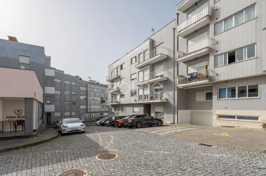 Apartamento T2 para Arrendamento em Santa Maria Maior e Monserrate e Meadela Foto 2