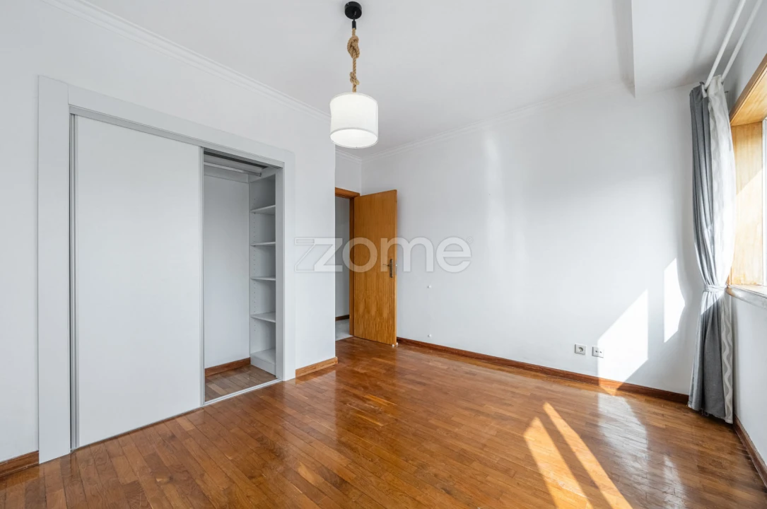 Apartamento T2 para Arrendamento em Santa Maria Maior e Monserrate e Meadela Foto 21