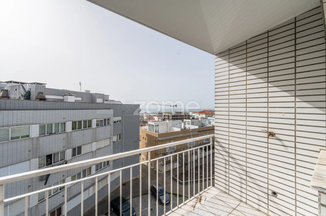 Apartamento T2 para Arrendamento em Santa Maria Maior e Monserrate e Meadela Foto 19