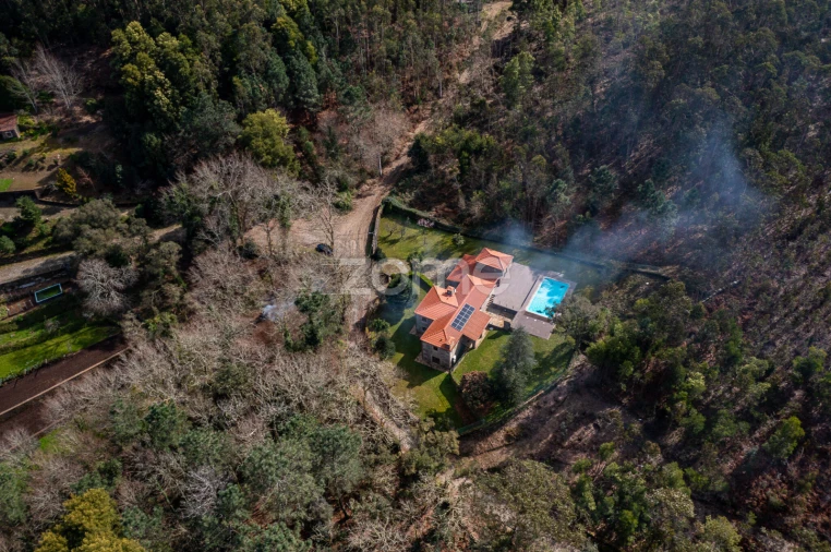 Moradia T4 para Venda em Gondar e Orbacém Foto 73