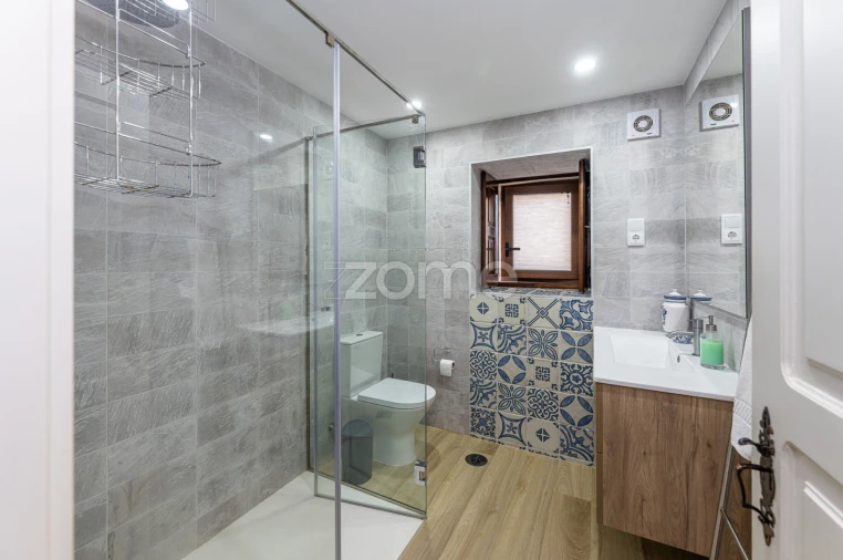 Moradia T4 para Venda em Gondar e Orbacém Foto 15