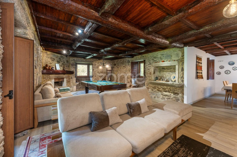 Moradia T4 para Venda em Gondar e Orbacém Foto 31