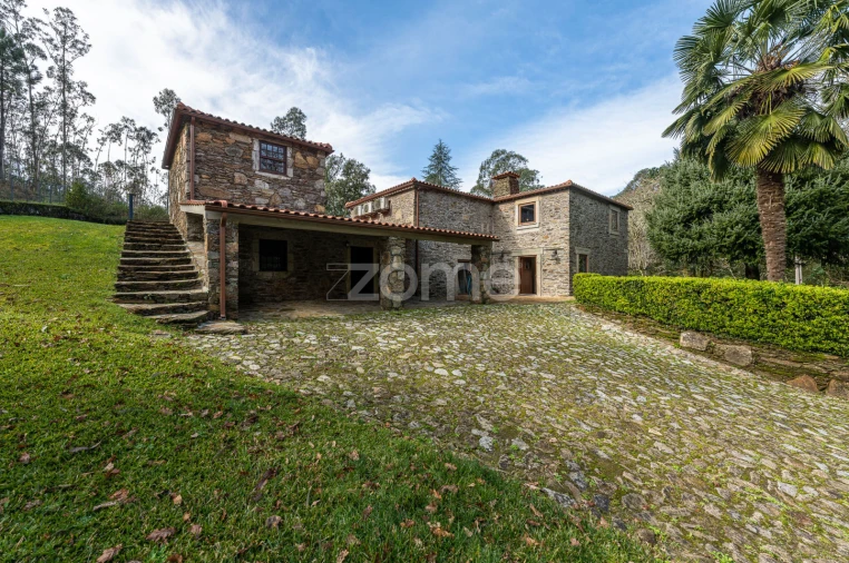 Moradia T4 para Venda em Gondar e Orbacém Foto 59