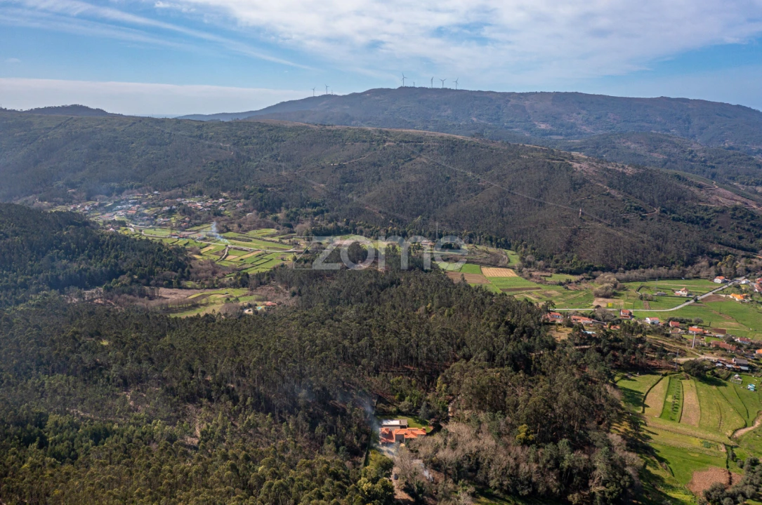 Moradia T4 para Venda em Gondar e Orbacém Foto 74