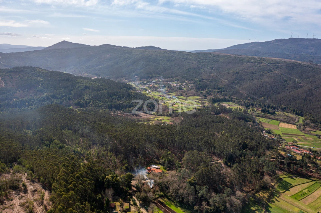 Moradia T4 para Venda em Gondar e Orbacém Foto 75