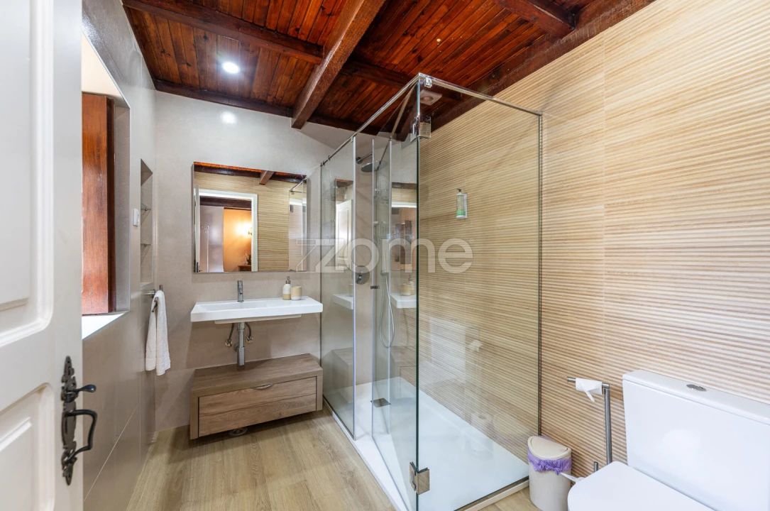 Moradia T4 para Venda em Gondar e Orbacém Foto 27