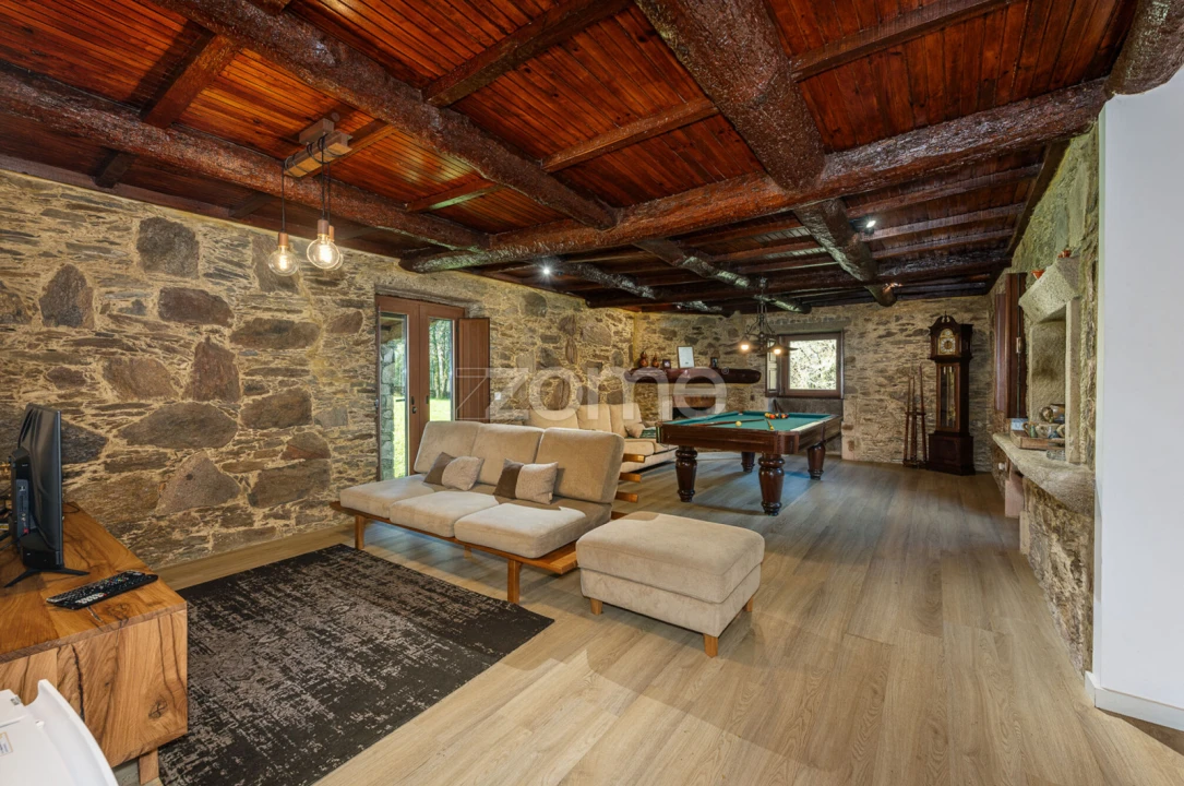 Moradia T4 para Venda em Gondar e Orbacém Foto 30