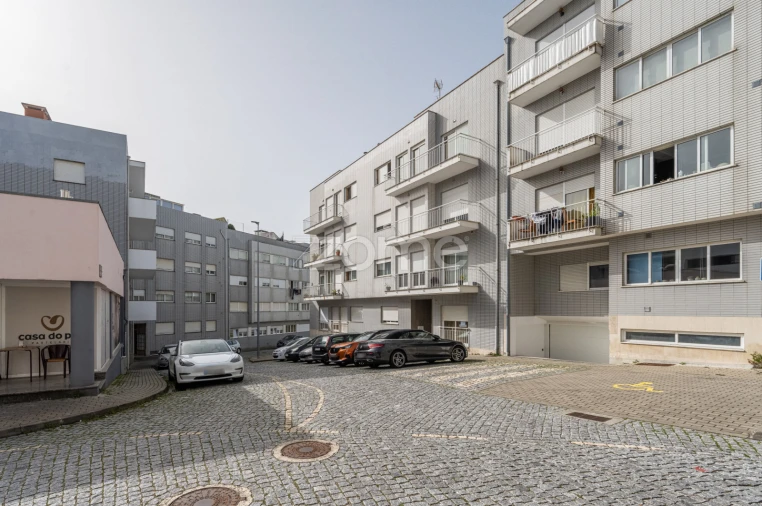 Apartamento T2 para Arrendamento em Santa Maria Maior e Monserrate e Meadela Foto 28