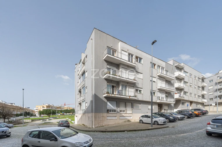 Apartamento T2 para Arrendamento em Santa Maria Maior e Monserrate e Meadela Foto 2