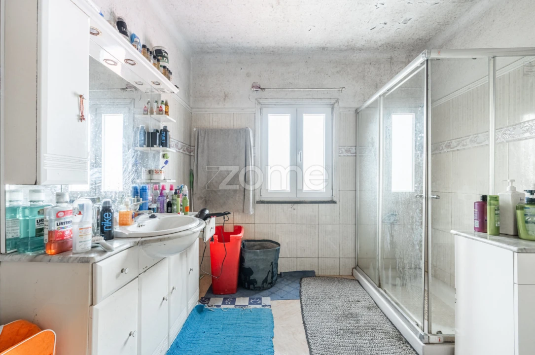 Moradia T5 para Venda em Vila de Punhe Foto 8