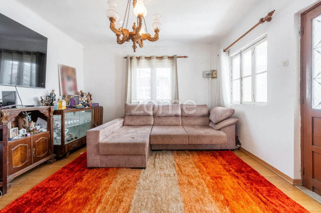 Moradia T5 para Venda em Vila de Punhe Foto 11