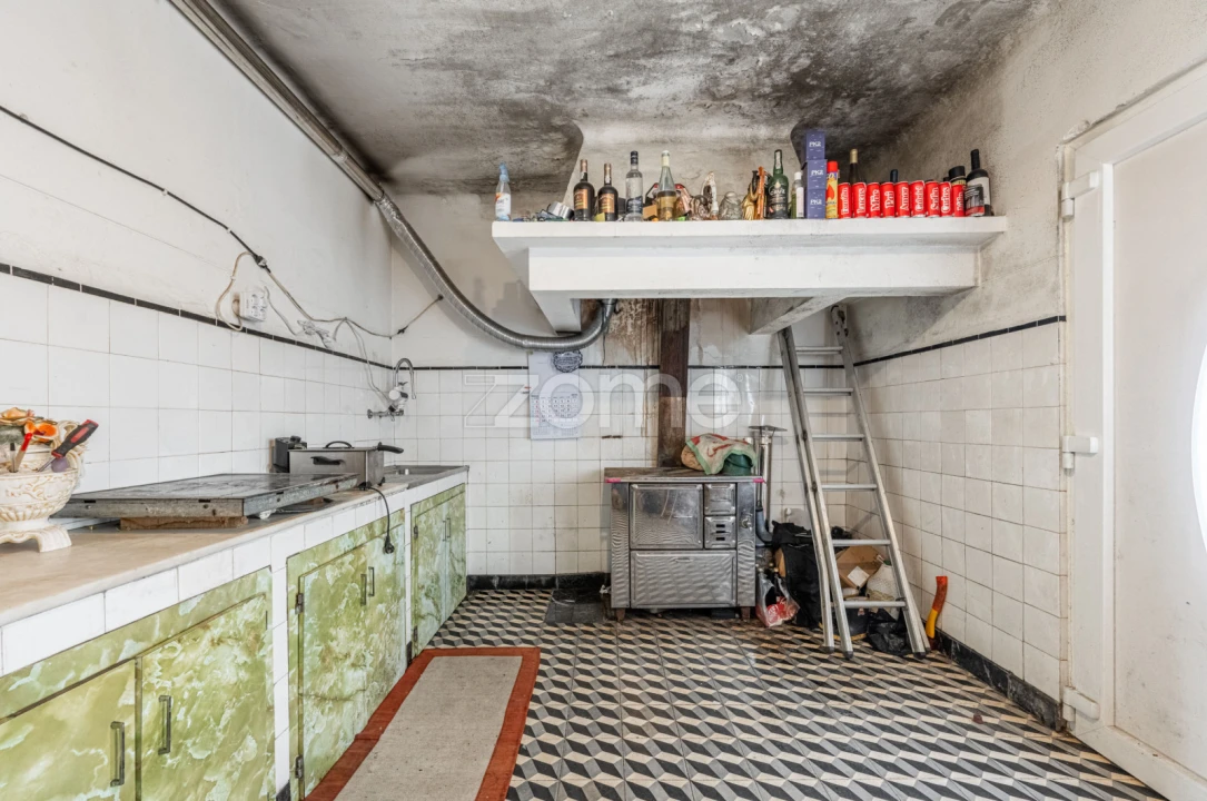 Moradia T5 para Venda em Vila de Punhe Foto 6