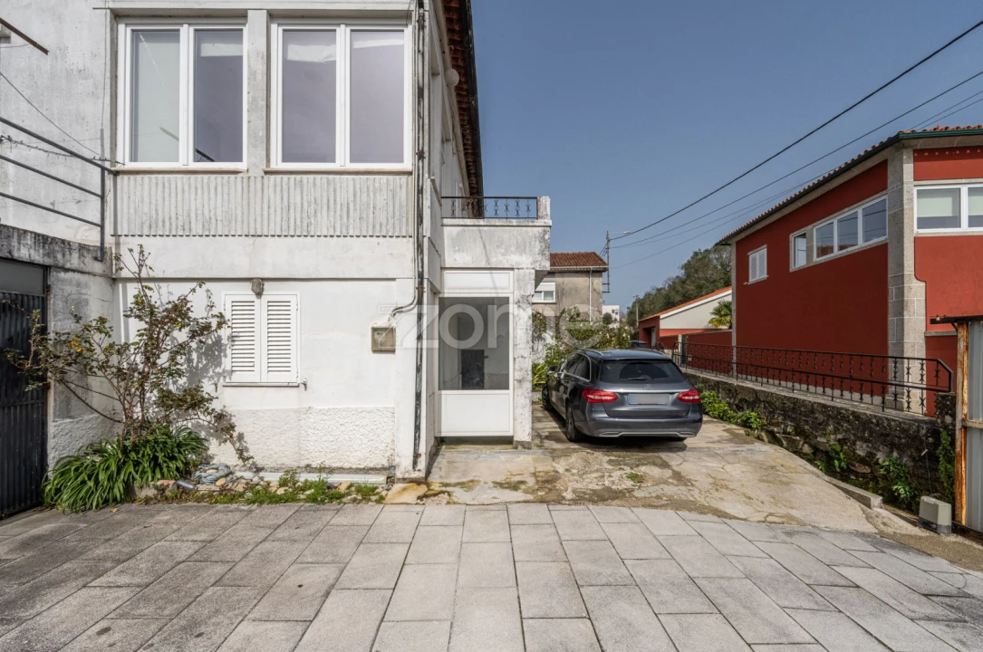 Moradia T5 para Venda em Vila de Punhe Foto 4