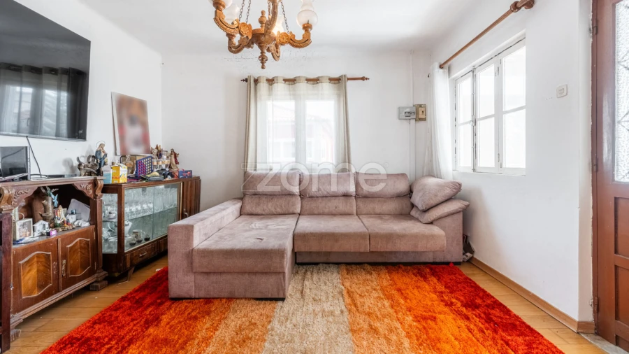 Moradia T5 para Venda em Vila de Punhe