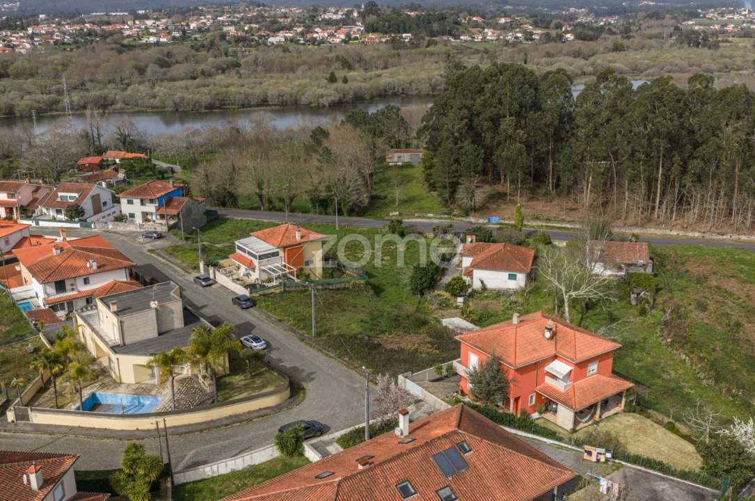Terreno para Venda em Geraz do Lima (Santa Maria, Santa Leocádia, Moreira), Deão Foto 15
