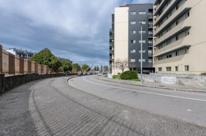 Apartamento T1 para Venda em Paranhos