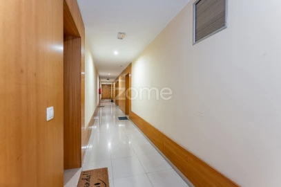 Apartamento T1 para Venda em Paranhos