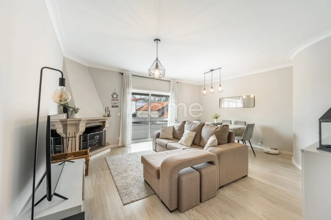 Apartamento T2 para Venda em Mafamude e Vilar do Paraíso Foto 7