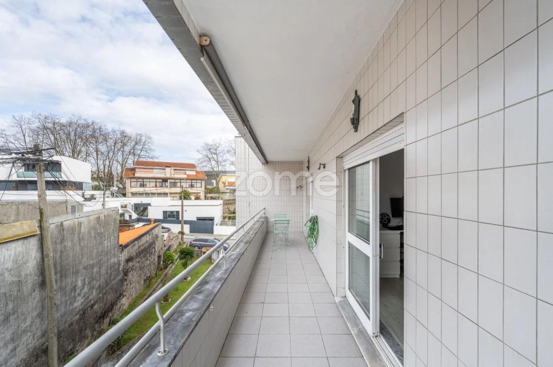 Apartamento T2 para Venda em Mafamude e Vilar do Paraíso Foto 17