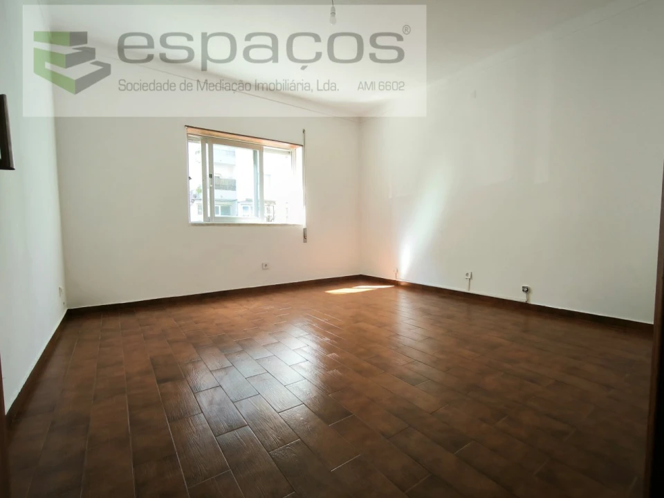 Apartamento T2 para Venda em Castelo Branco Foto 7