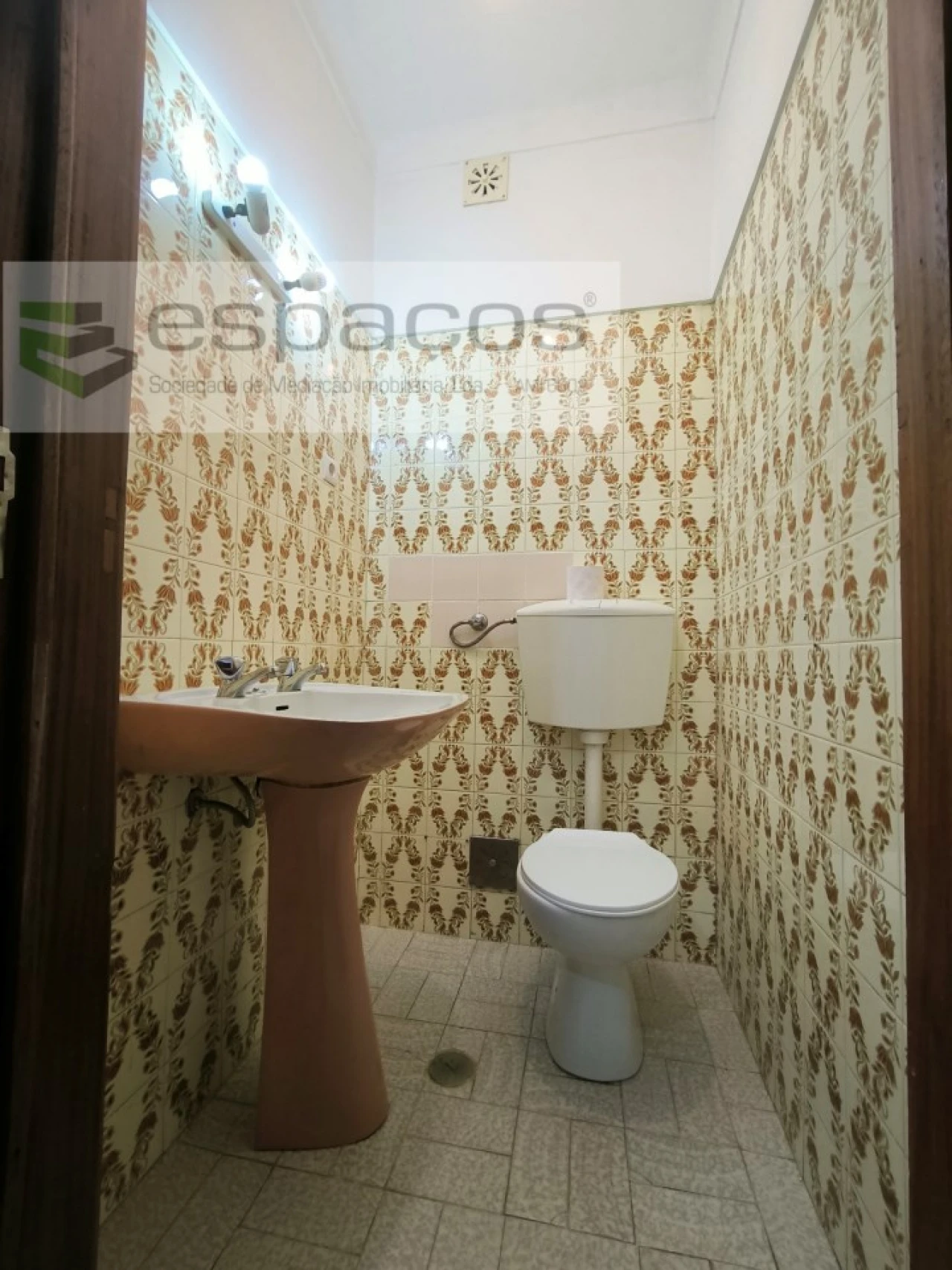 Apartamento T2 para Venda em Castelo Branco Foto 10